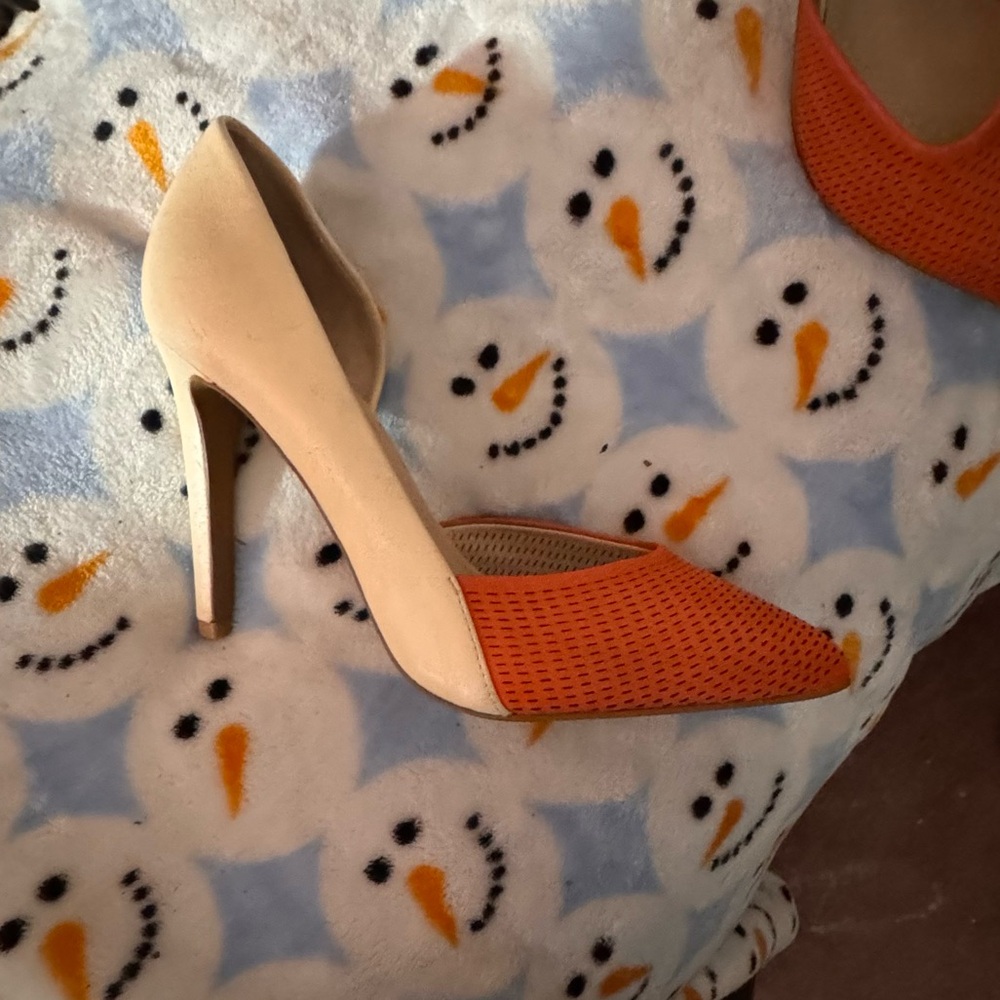 Two Tone Heels - Picture 2 of 3